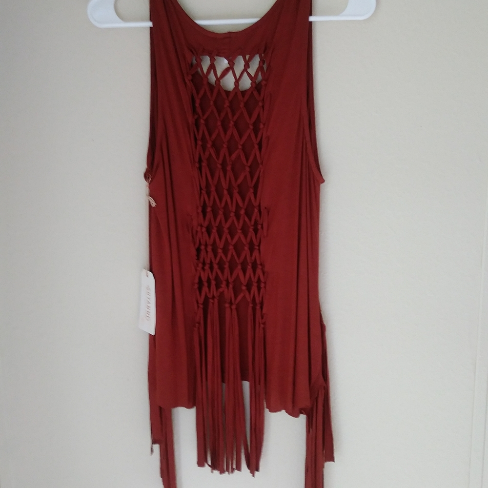 NWT Shyanne Fringe Top Detailed Back